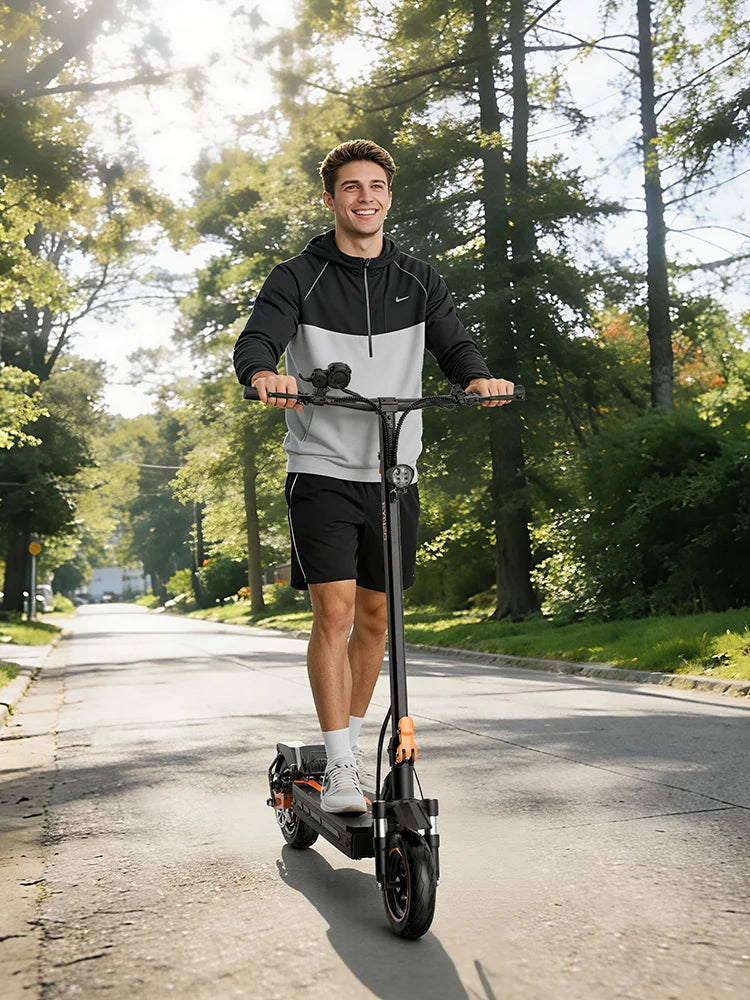 NFC Fynzo S11 Fold E-Scooter 1100W 15.6Ah 45km/h Max Speed Dual Suspension 10" Tubeless Tires 60km Range Front Suspension Fork