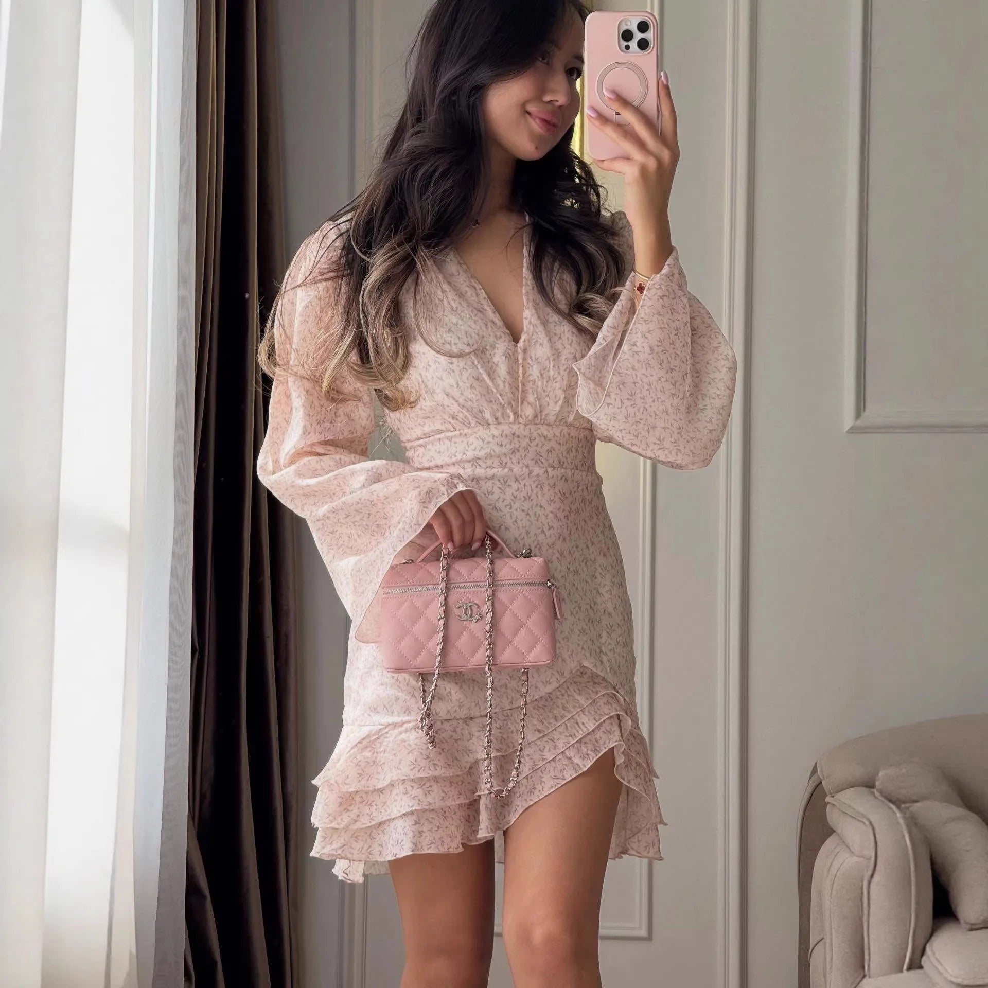 Pink Floral V-neck Mini Dress Waist-cinching Bell Sleeve Chiffon Skirt Commuting And Dating Women's Casual Daily Dresses 2026