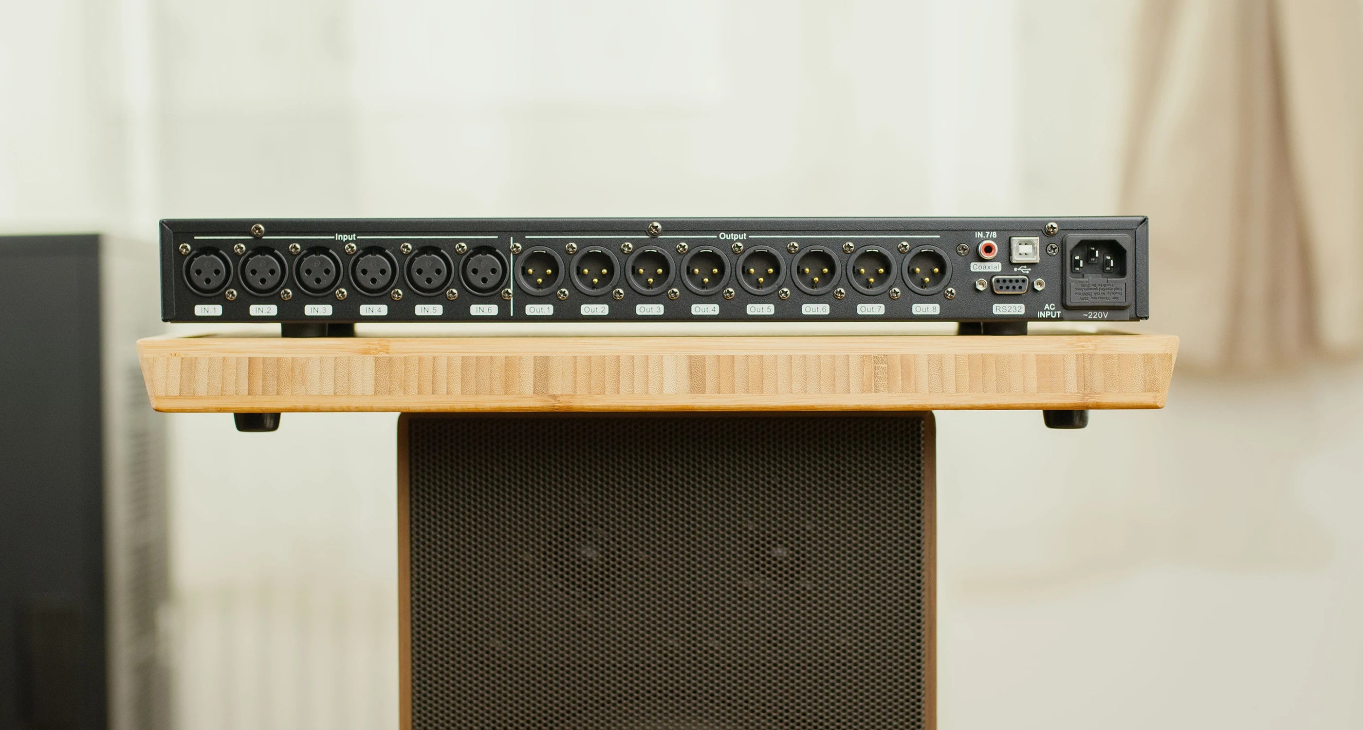 Paulkitson A808 Processor Digital Professional Audio Processor 8 In 8Out 32Bit DSP 7Band EQ Equalizer WIFI  USB Without Noise