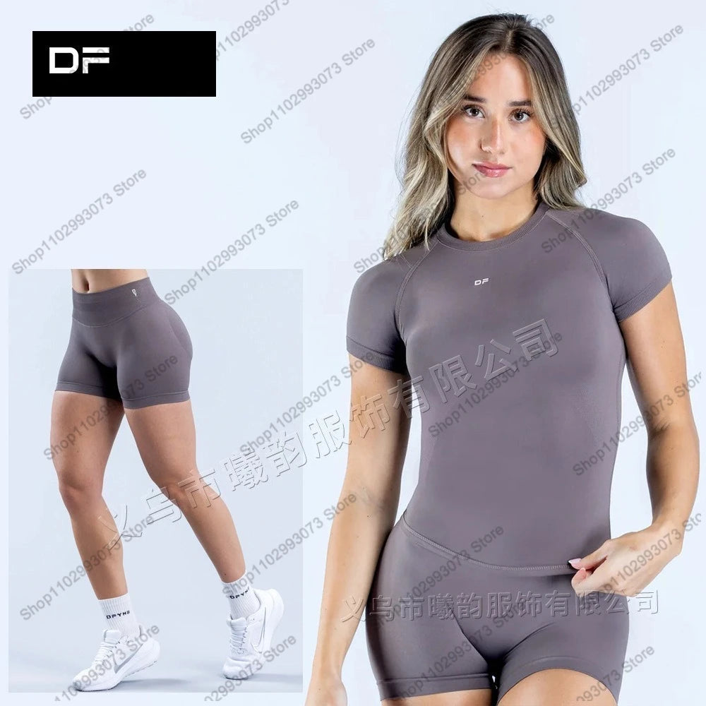 Women's Seamless 2 Piece Yoga Outfit Short Sleeve Top  High Waist Leggings/Shorts Gym Workout Activewear for Fitness Daily Wear
