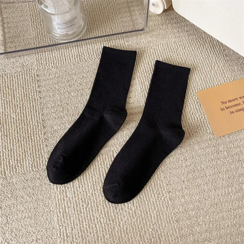 33 Colors Summer Cotton Soft Socks Happy Colorful Women's Mid-tube Stocking Fashion Trend Red Green Ankle Sox Autumn Hosiery