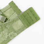 Plus Size Womens Bras Lace Underwire BH B-E Cup Comfortable & Alluring Lingerie