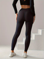 Women's Activewear: High-Waisted Yoga Leggings with Milk Silk for Sweat Absorption during Workouts