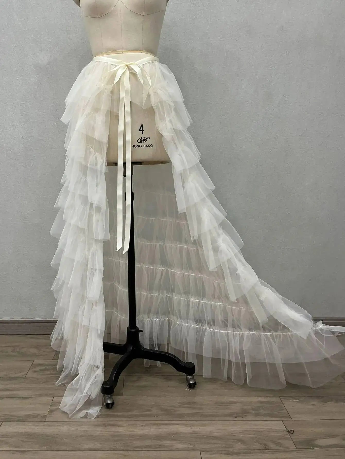 White Ruffled Tiered Tulle Over Wrap Skirts Women Sheer Mesh Summer Maxi Skirt Low Long Beach Tulle Skirt Bridal Detachable FR8E