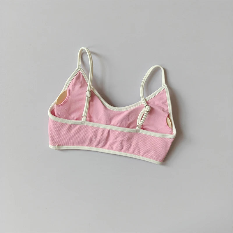 2PCS Yoga Suit Seamless with Chest Pad Tight Sports Bras and High Waist Shorts Outside Wear Running Exercise Fitness Yoga Set