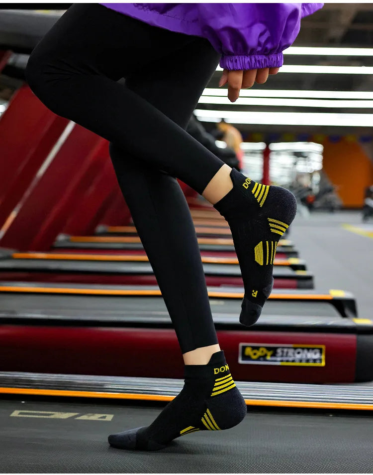 3 Pairs Marathon Socks Men Women Professional Sport Ankle Running Socks Thickened Cushioned Tube Low Cut Fitness Short Sock Mesh