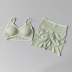 2PCS Yoga Suit Seamless with Chest Pad Tight Sports Bras and High Waist Shorts Outside Wear Running Exercise Fitness Yoga Set